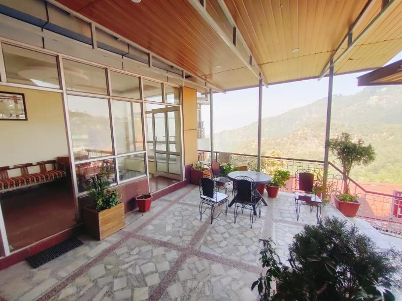 Deep Hotel Mussoorie Exterior foto